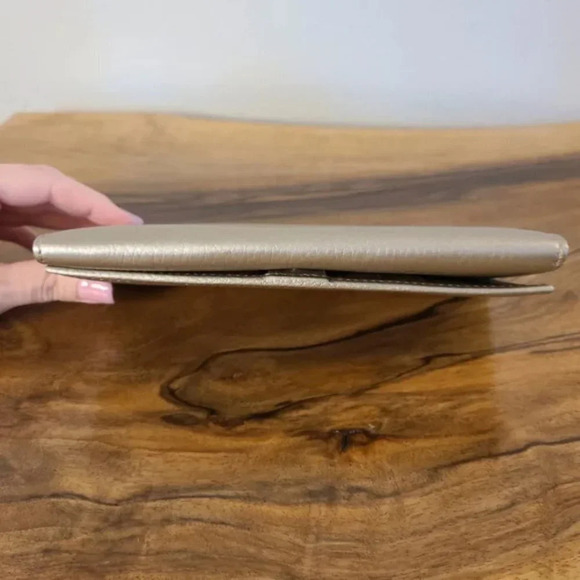 Gucci Continental Bronze Metallic Long Leather Wallet - Picture 5 of 16